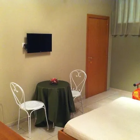 Calendano Hotel *