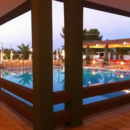 Calendano Hotel *